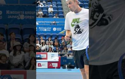 shapo’s-backhand.-pure-beauty-‍