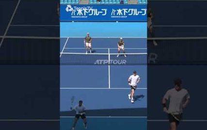 insane-double-tweener-point-