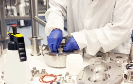 engineering-a-new-equation:-how-women-are-shaping-the-future-of-the-chemical-world